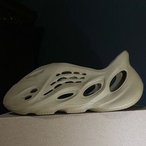 adidas Yeezy Foam Runner 'Ochre' Mens Sneakers